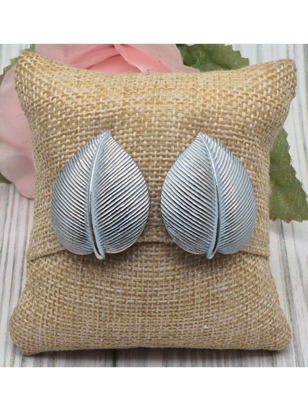VTG Claudette Large Leaf Earrings Clip On Silver Tone Textured Blue Wash Nature